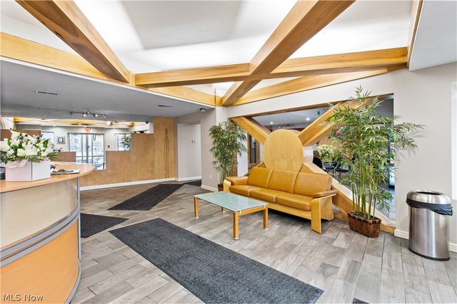 2222 Detroit Avenue 906, Cleveland, OH 44113