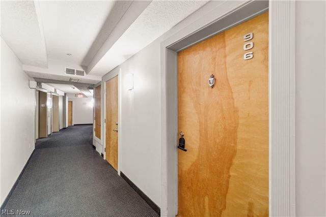 2222 Detroit Avenue 906, Cleveland, OH 44113