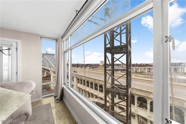 2222 Detroit Avenue 906, Cleveland, OH 44113