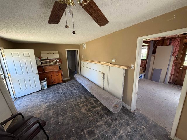 1068 BUCKNER RD, Memphis, TN 38122