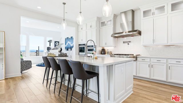 21230 W Wildflower Way, Chatsworth (los Angeles), CA 91311