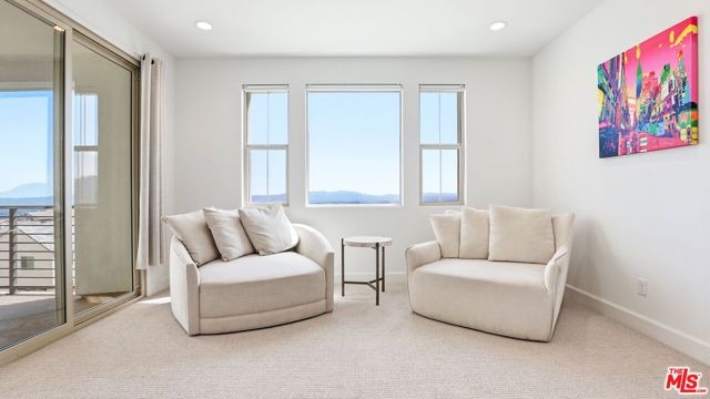 21230 W Wildflower Way, Chatsworth (los Angeles), CA 91311