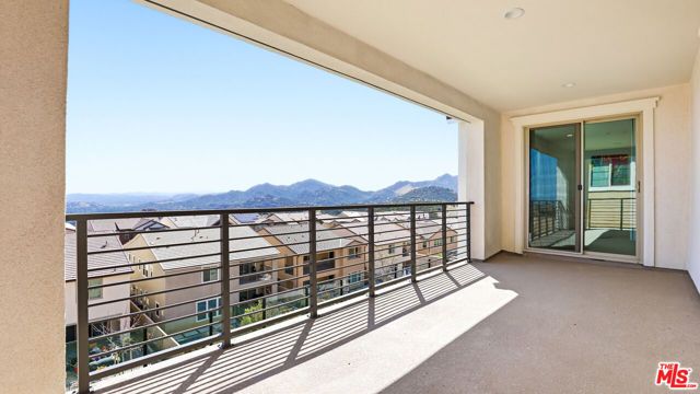 21230 W Wildflower Way, Chatsworth (los Angeles), CA 91311