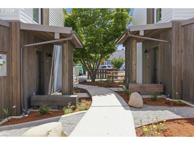45 W 27th Ave E, Eugene, OR 97405