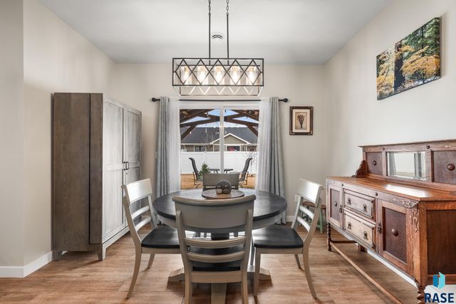 102 E Ivy Rd Ln Lane, Tea, SD 57064