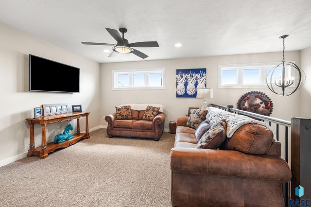 102 E Ivy Rd Ln Lane, Tea, SD 57064