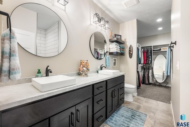 102 E Ivy Rd Ln Lane, Tea, SD 57064