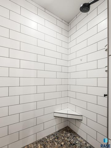 102 E Ivy Rd Ln Lane, Tea, SD 57064