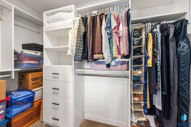 102 E Ivy Rd Ln Lane, Tea, SD 57064