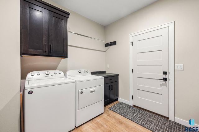 102 E Ivy Rd Ln Lane, Tea, SD 57064