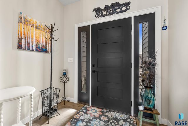 102 E Ivy Rd Ln Lane, Tea, SD 57064