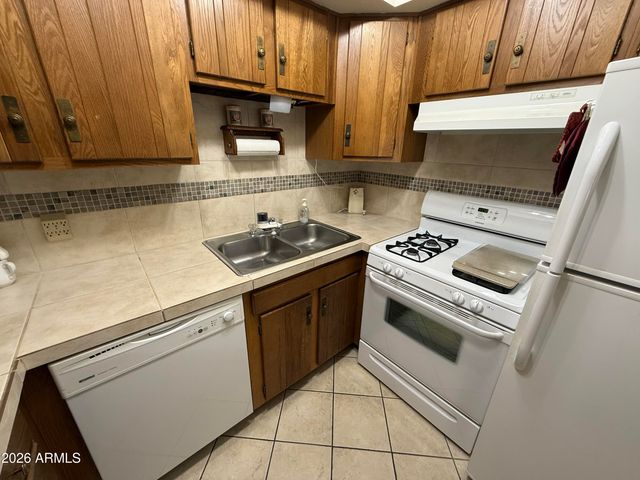 825 E LANCASTER Circle, Florence, AZ 85132