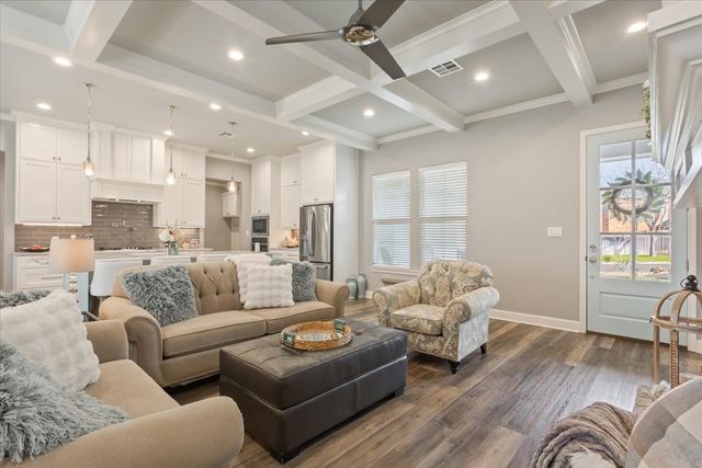 1400 Wandering Trail, Woodway, TX 76712