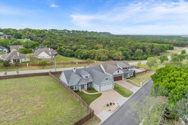 1400 Wandering Trail, Woodway, TX 76712