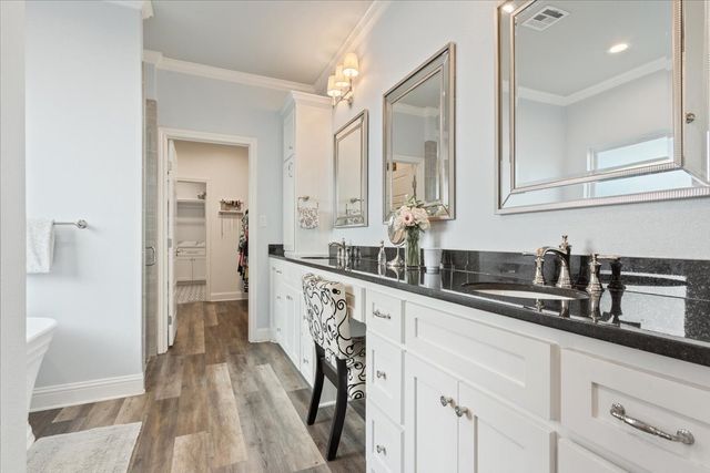 1400 Wandering Trail, Woodway, TX 76712