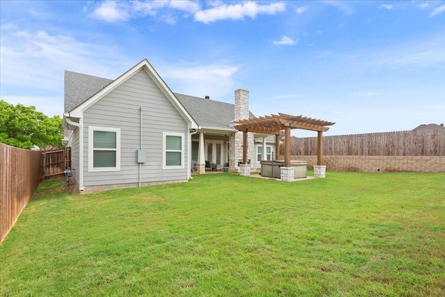 1400 Wandering Trail, Woodway, TX 76712