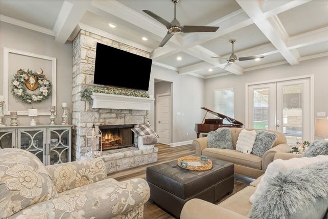 1400 Wandering Trail, Woodway, TX 76712