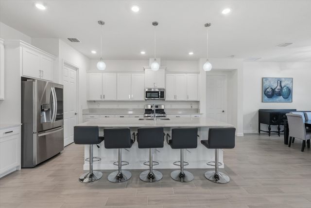 19404 Broad Shore Walk, Loxahatchee, FL 33470