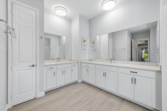 19404 Broad Shore Walk, Loxahatchee, FL 33470