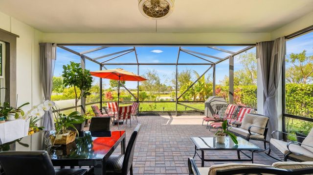 19404 Broad Shore Walk, Loxahatchee, FL 33470