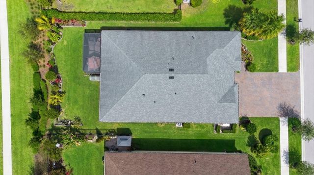 19404 Broad Shore Walk, Loxahatchee, FL 33470