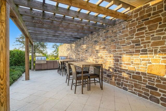 19404 Broad Shore Walk, Loxahatchee, FL 33470