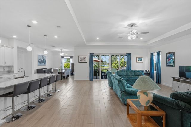 19404 Broad Shore Walk, Loxahatchee, FL 33470