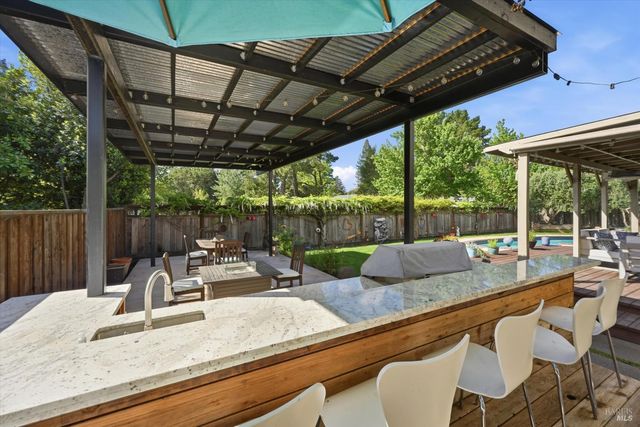 3355 Covey Ct, Napa, CA 94558