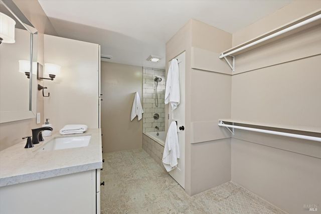 3355 Covey Ct, Napa, CA 94558