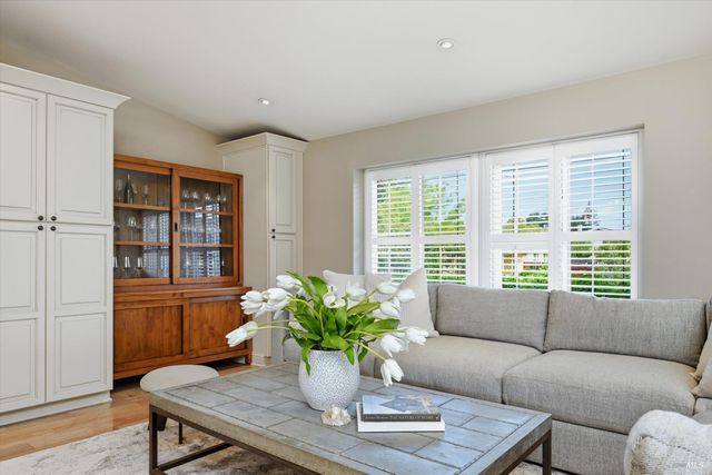 3355 Covey Ct, Napa, CA 94558