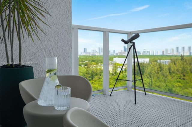 14951 Royal Oaks Lane 1202, North Miami, FL 33181