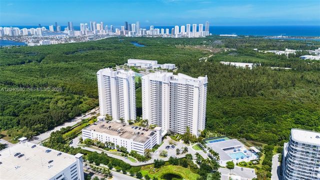 14951 Royal Oaks Lane 1202, North Miami, FL 33181