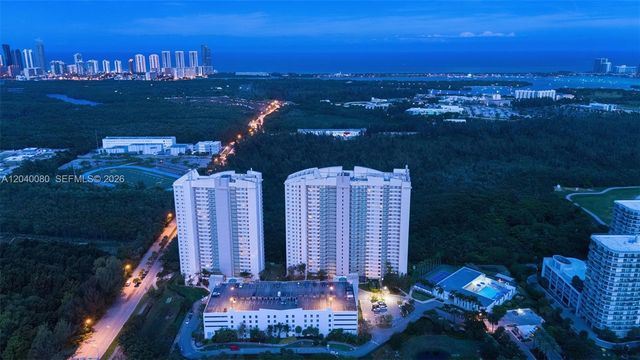 14951 Royal Oaks Lane 1202, North Miami, FL 33181