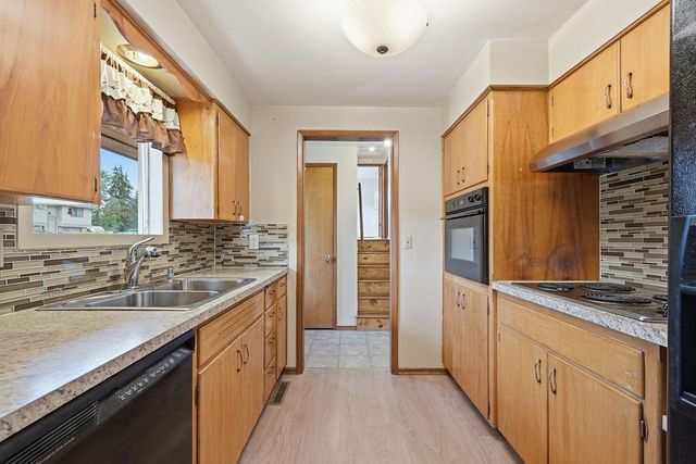13313 E 11th Ave, Spokane Valley, WA 99216