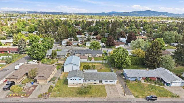 13313 E 11th Ave, Spokane Valley, WA 99216
