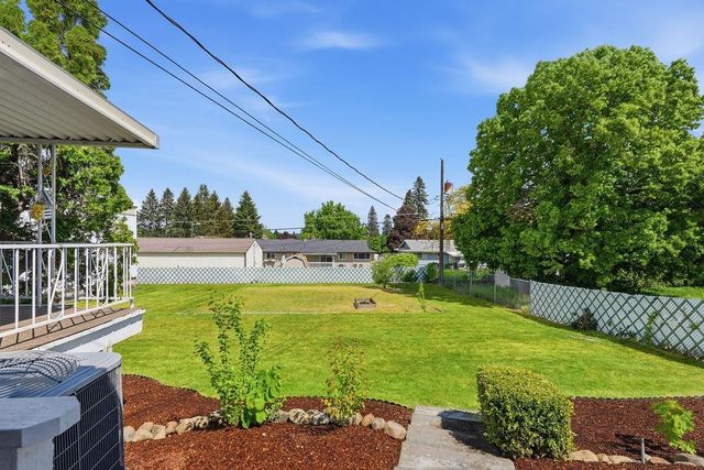 13313 E 11th Ave, Spokane Valley, WA 99216