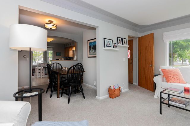 1334 Homecrest Avenue, Kalamazoo, MI 49001