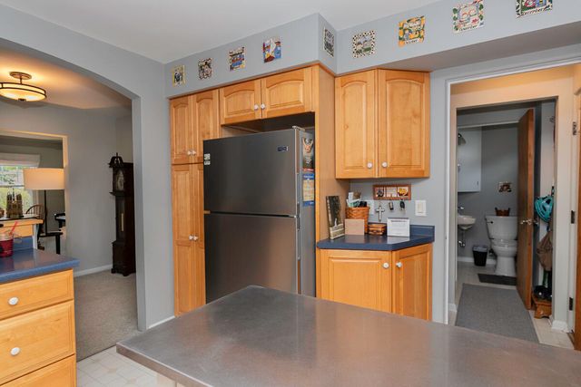 1334 Homecrest Avenue, Kalamazoo, MI 49001