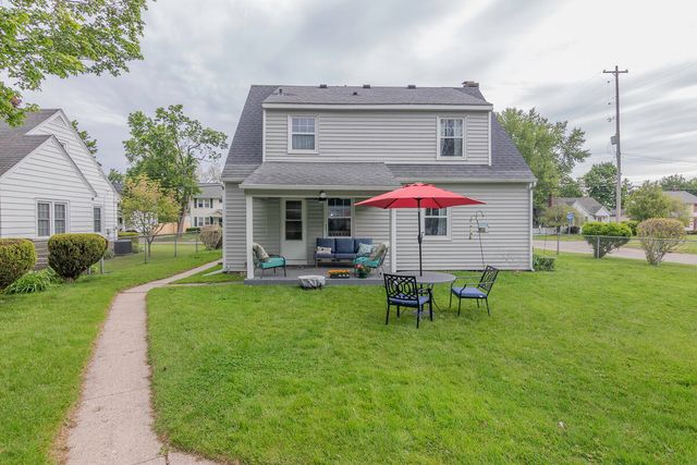 1334 Homecrest Avenue, Kalamazoo, MI 49001