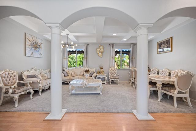 3080 Palmate Way, Sacramento, CA 95834