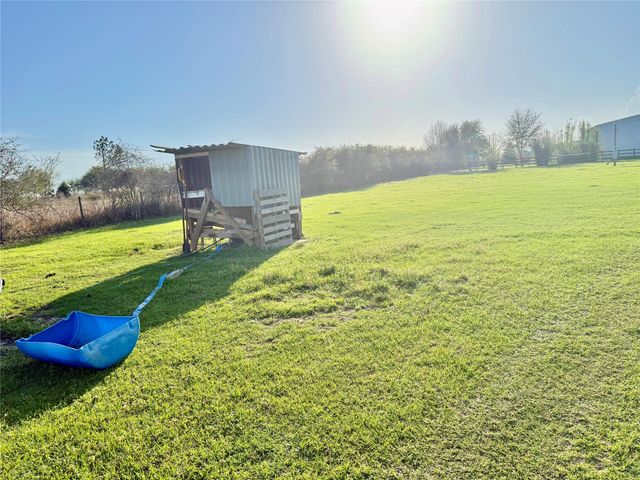 29921 Waller Spring Creek Road, Waller, TX 77484