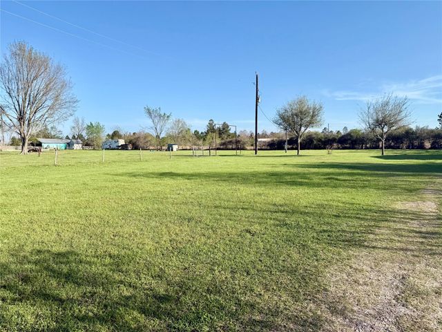 29921 Waller Spring Creek Road, Waller, TX 77484