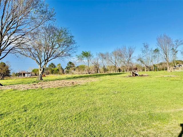 29921 Waller Spring Creek Road, Waller, TX 77484