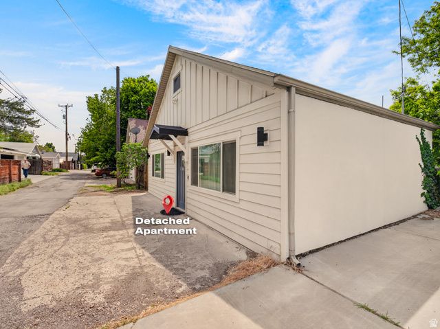 823 S 900 E, Salt Lake City, UT 84102