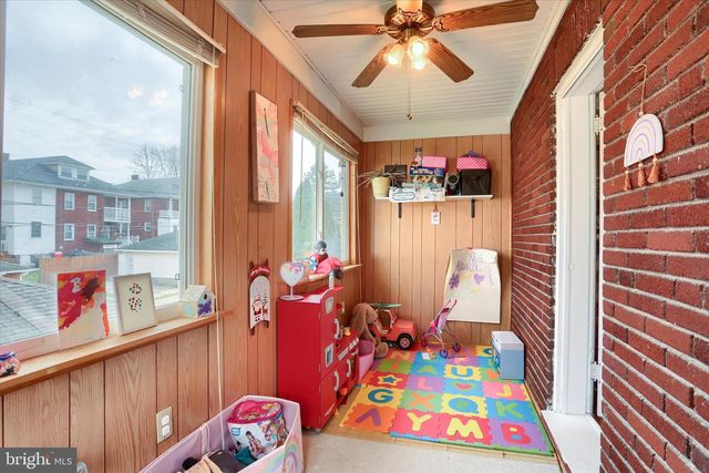 1254 W POPLAR ST, York, PA 17404