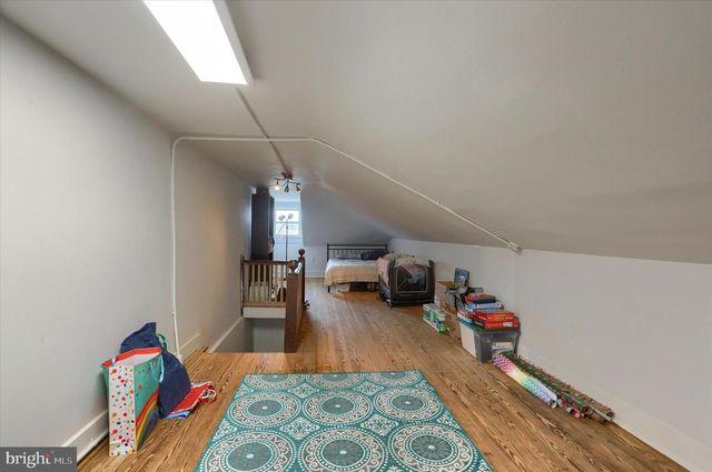 1254 W POPLAR ST, York, PA 17404