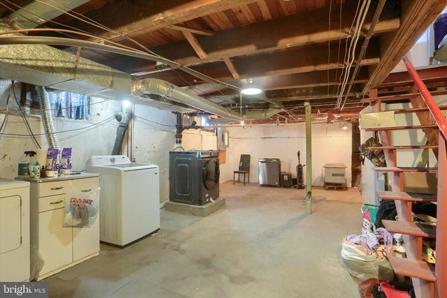 1254 W POPLAR ST, York, PA 17404