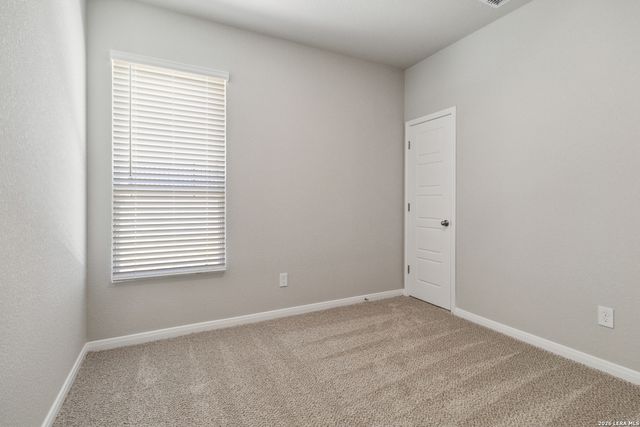 326-330 Colgin Dr, San Antonio, TX 78253