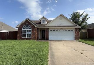 12006 E 115th Street North, Owasso, OK 74021