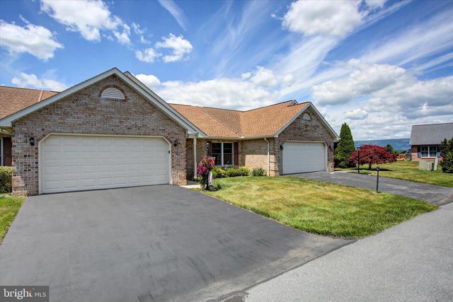 2368 MAJESTIC COURT, Chambersburg, PA 17202